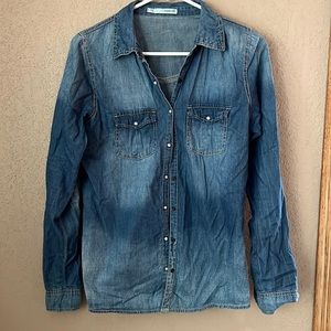 Denim Distressed Button Up EUC